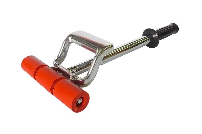 roulette à maroufler extra large, manche téléscopique 45 - 67 cm, 3 roulettes largeur totale 19 cm