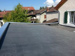 &eacute;tanch&eacute;it&eacute; de toiture en membrane epdm