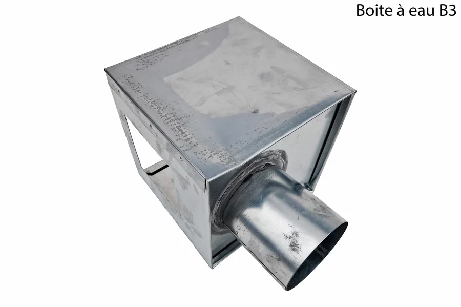 Boite à eau destockage B3 - surface abimée, moignon légèrement désaxé