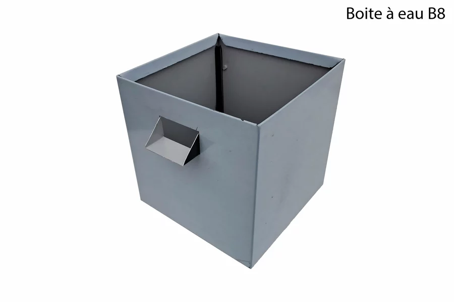 Boite à eau destockage B8 : pas de pré-perçage au dos