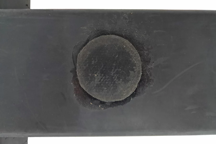 EP horizontale 65x100 mm avec rustine sur défaut de fabrication